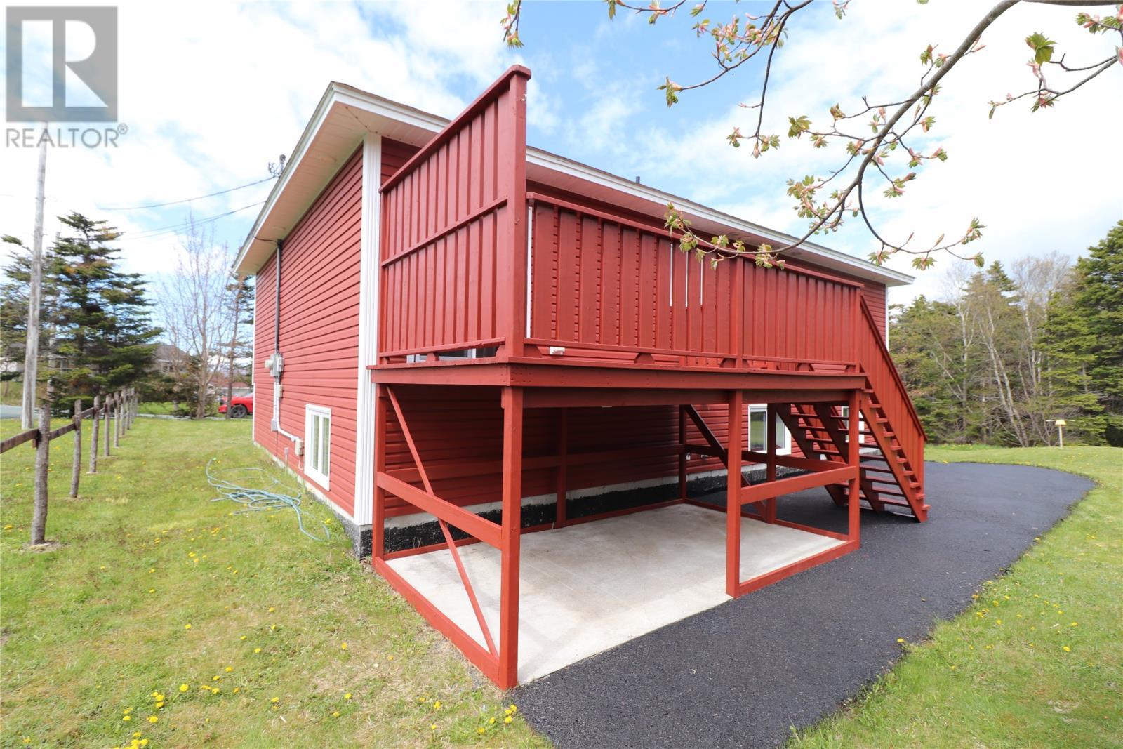 7 Squires Road, Paradise, NL
