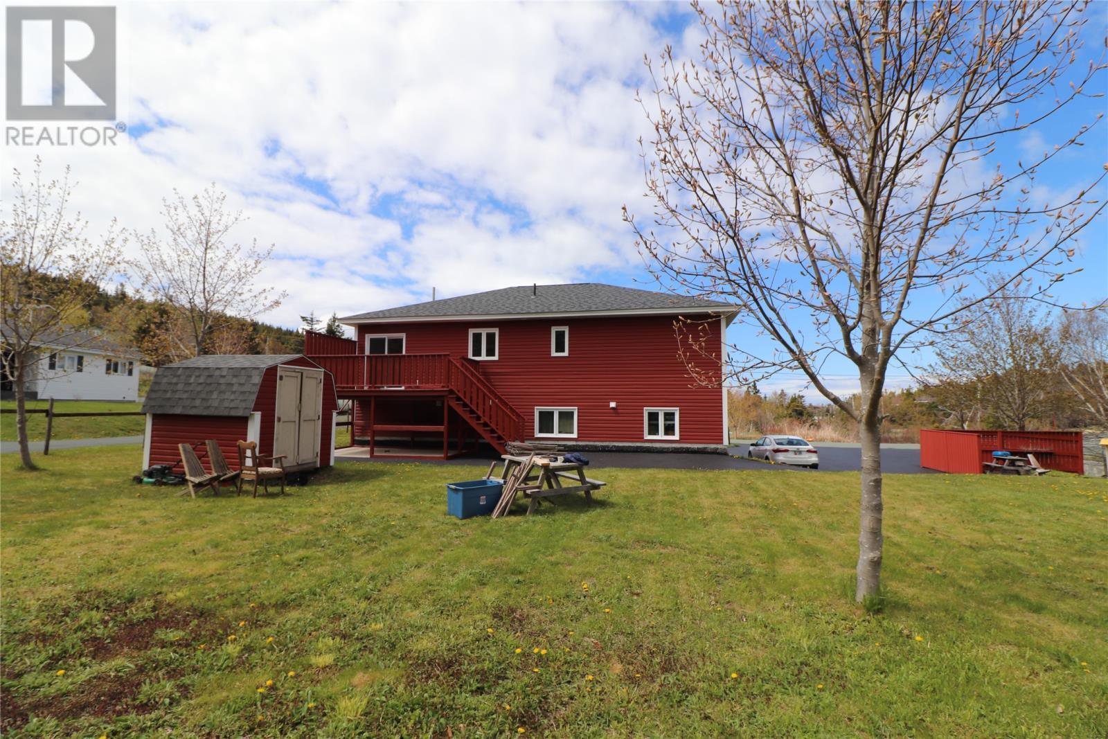 7 Squires Road, Paradise, NL