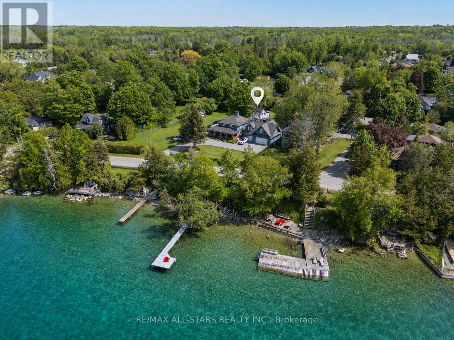 68 Farley Circle, Georgina, ON