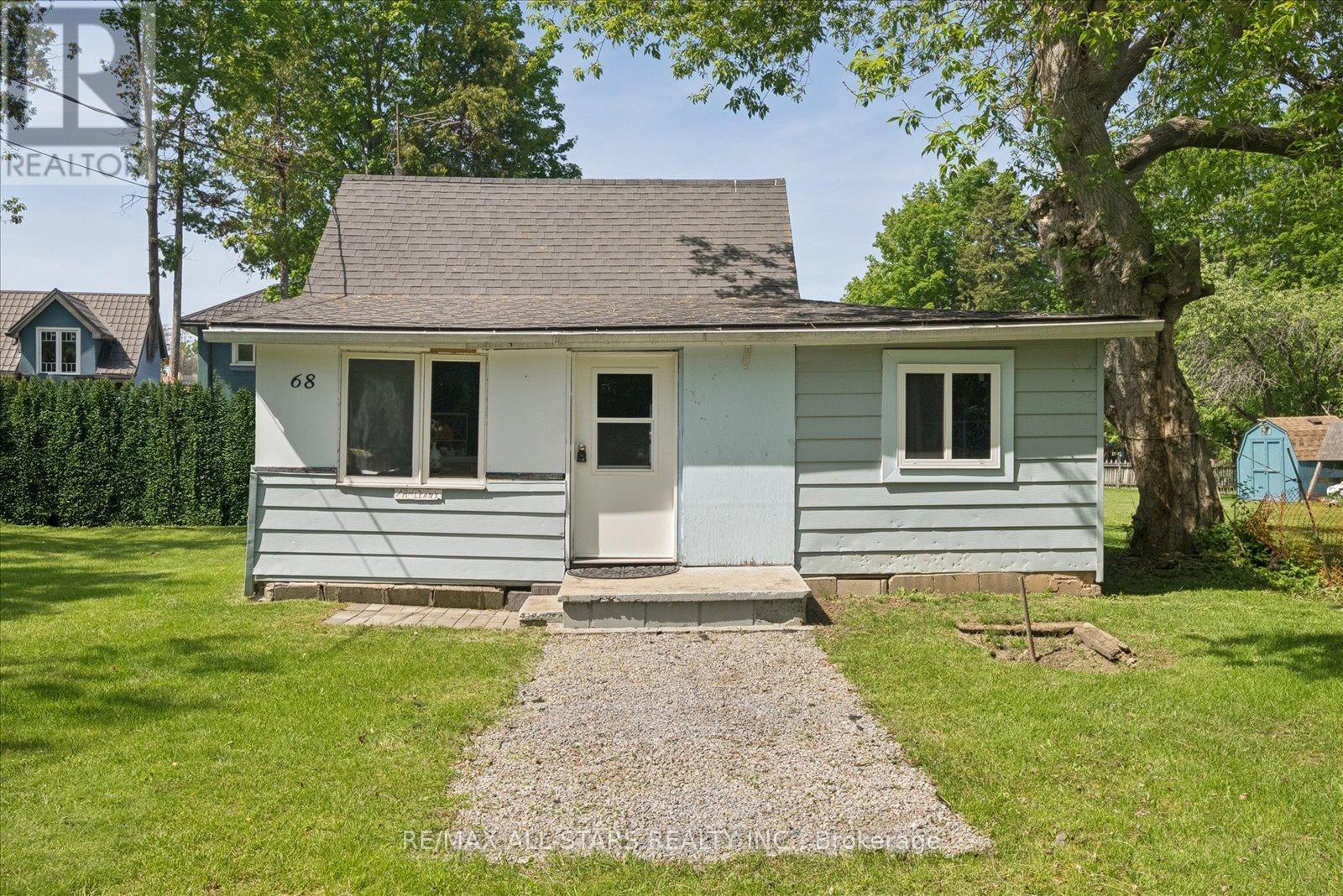 68 Farley Circle, Georgina, ON