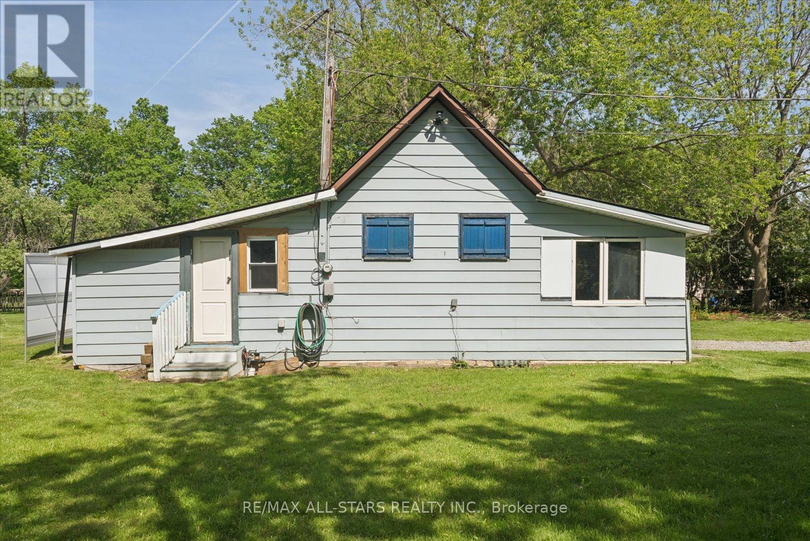 68 Farley Circle, Georgina, ON