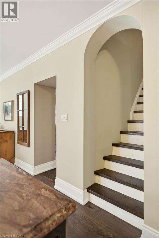 377 Hess Street S, Hamilton, ON