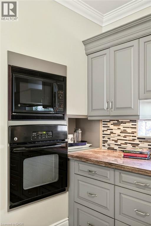 377 Hess Street S, Hamilton, ON