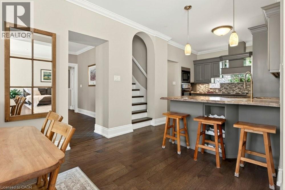 377 Hess Street S, Hamilton, ON