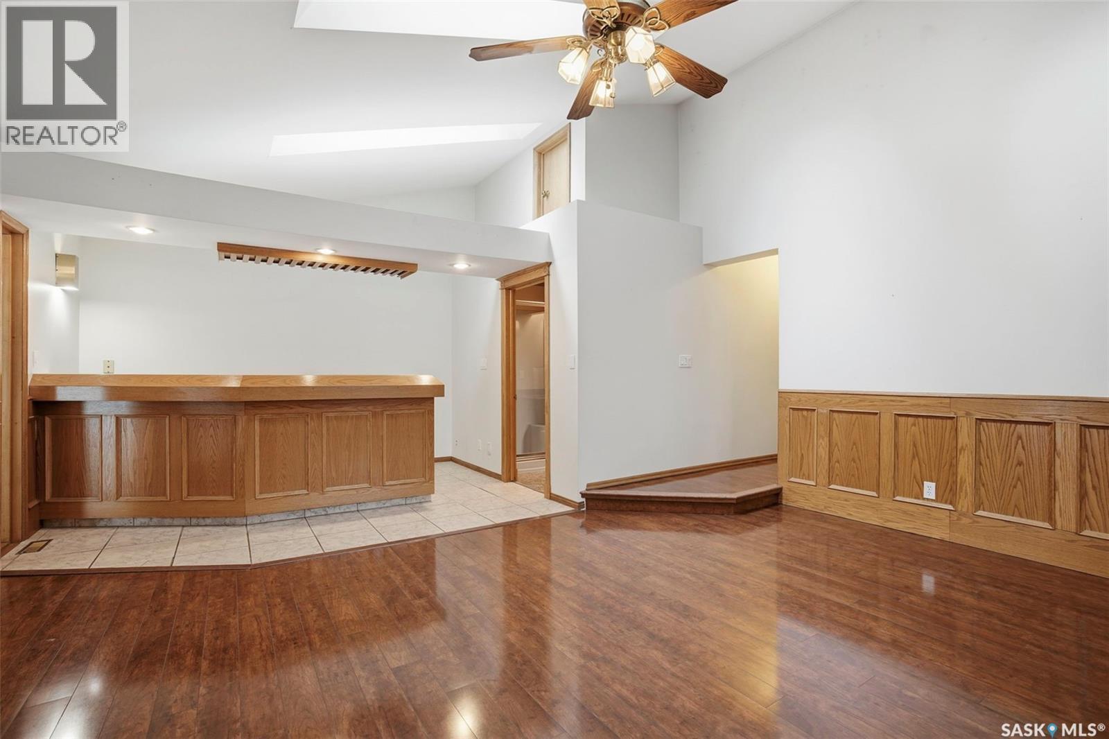 302 Mckinnon Avenue S, Saskatoon, SK
