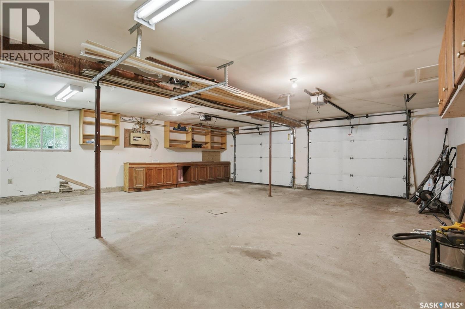 302 Mckinnon Avenue S, Saskatoon, SK