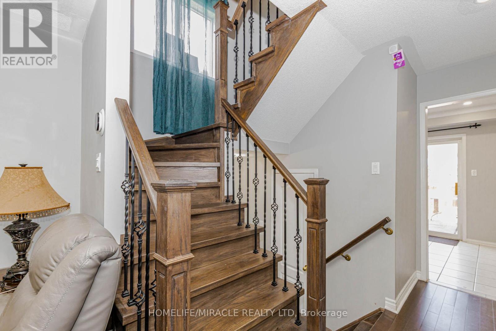 120 Viceroy Crescent, Brampton, ON