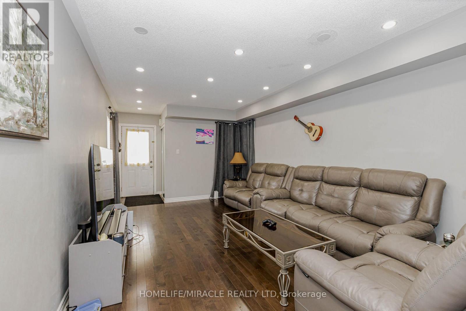 120 Viceroy Crescent, Brampton, ON