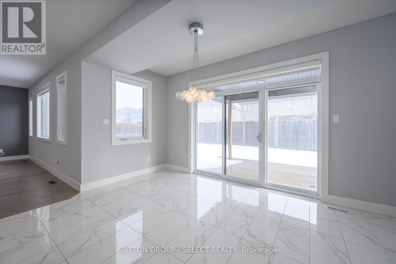 1062 Melsetter Way, London North (North S), ON