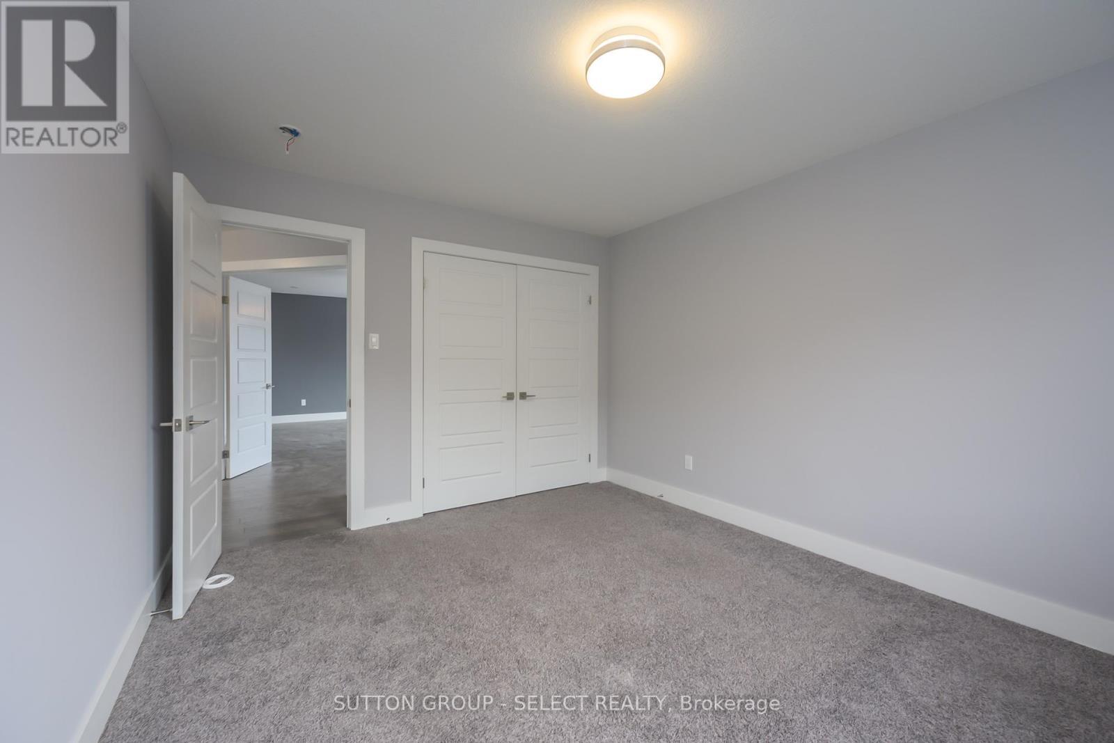 1062 Melsetter Way, London North (North S), ON