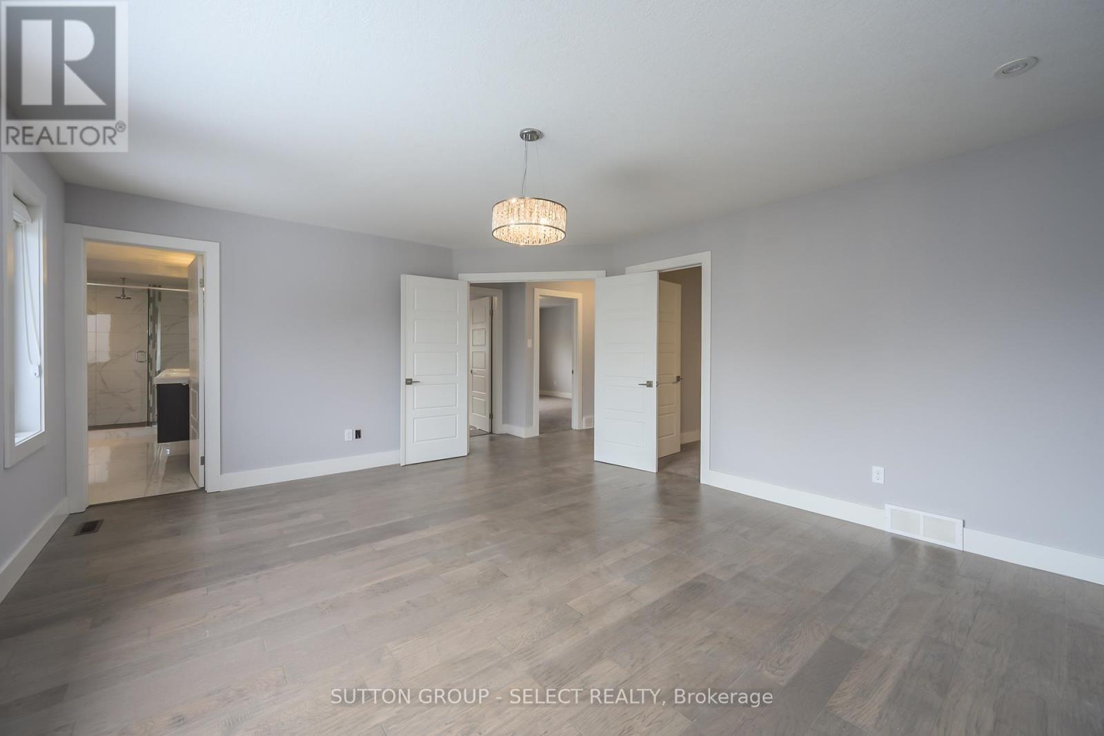 1062 Melsetter Way, London North (North S), ON