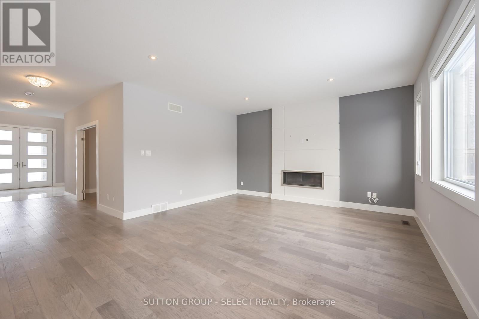 1062 Melsetter Way, London North (North S), ON