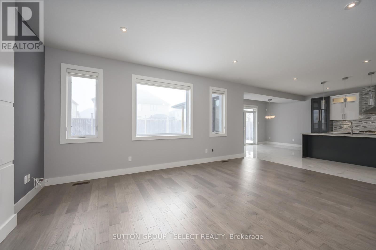 1062 Melsetter Way, London North (North S), ON