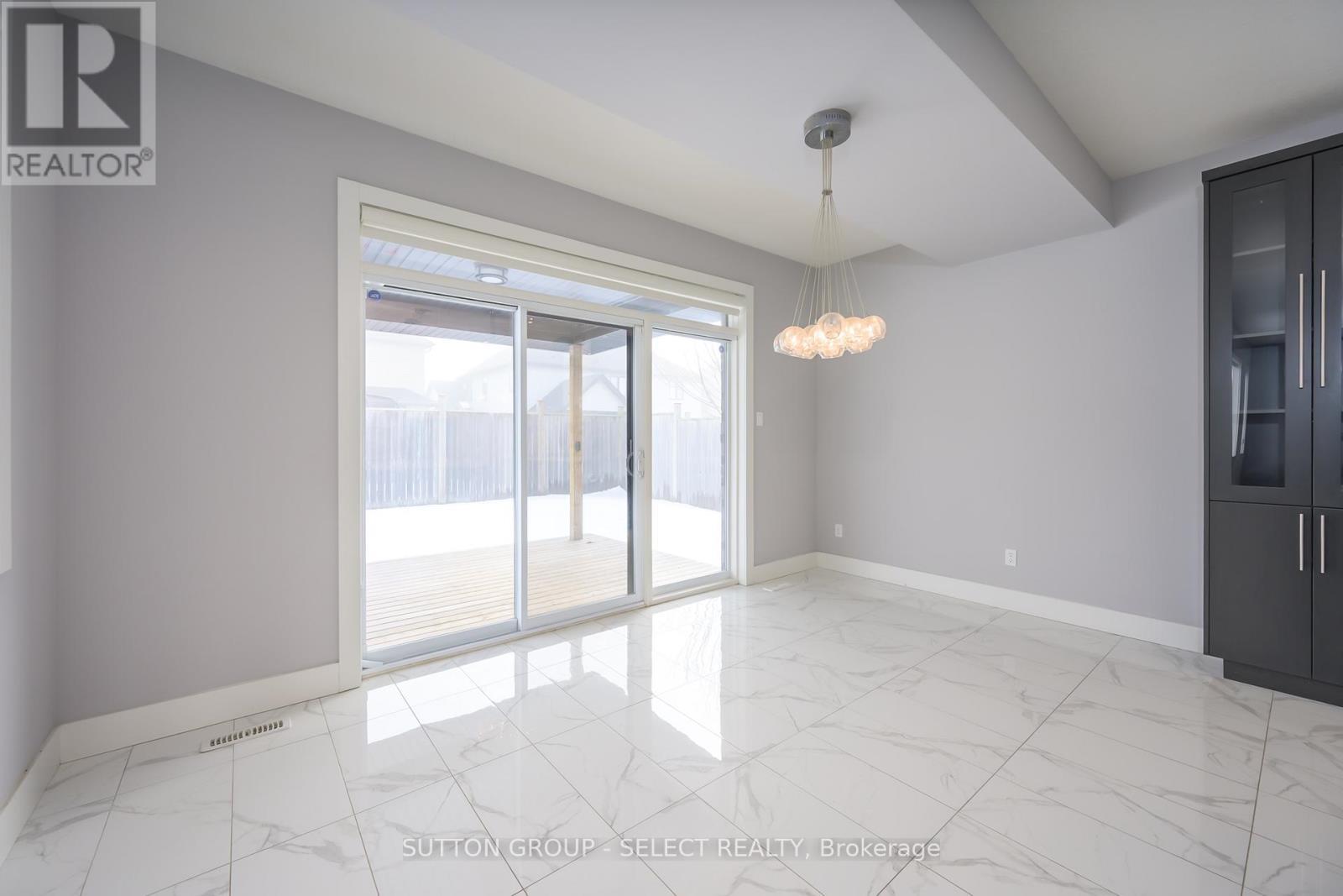 1062 Melsetter Way, London North (North S), ON