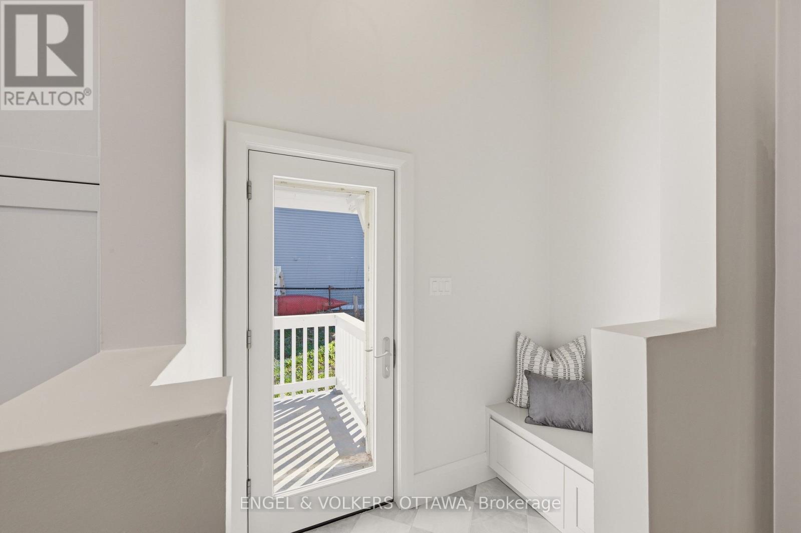 35 Mackay Street, Ottawa, ON