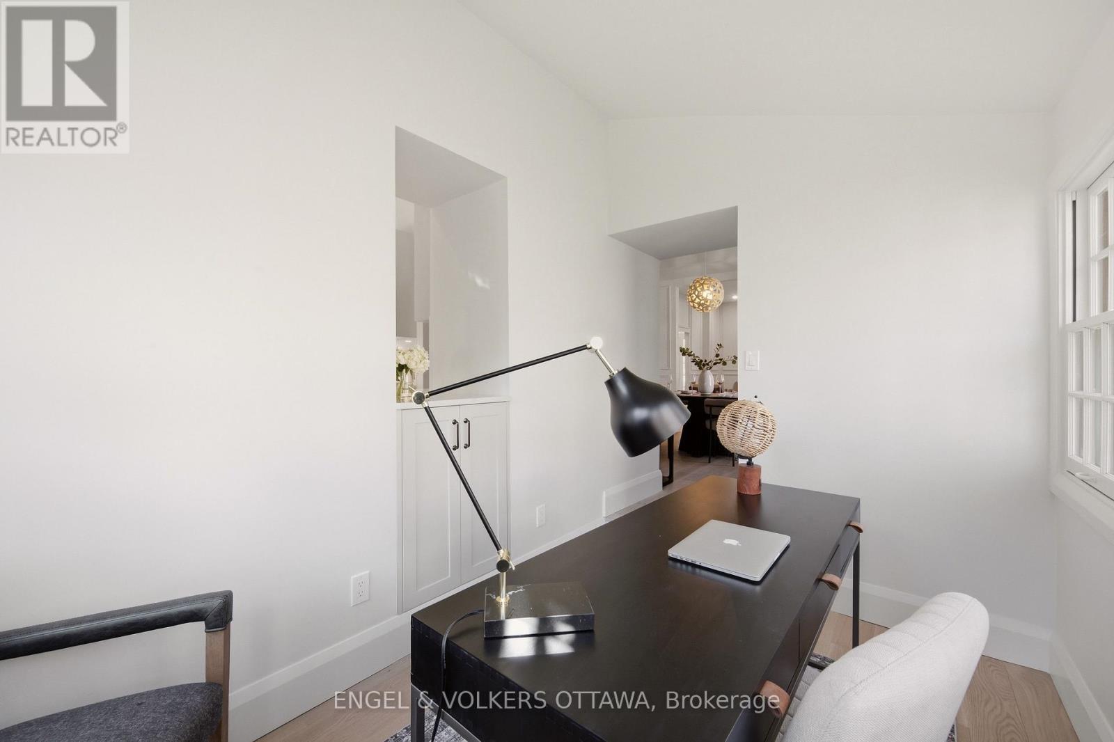 35 Mackay Street, Ottawa, ON