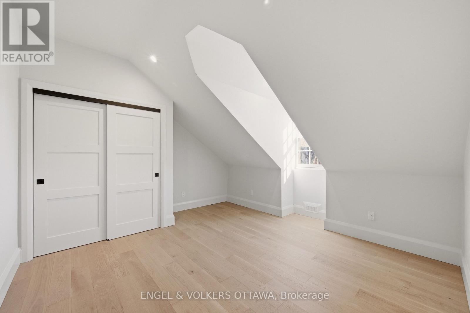 Fourth bedroom - 35 Mackay Street, Ottawa, ON