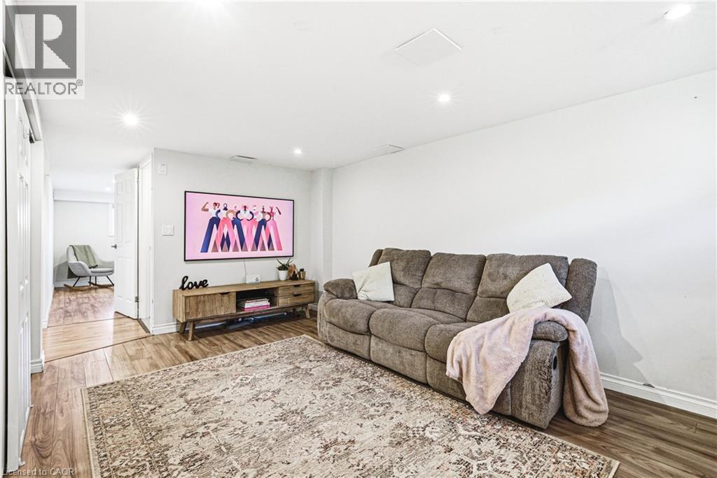 76 Boston Crescent, Hamilton, ON
