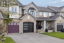 50 HAMMILL HEIGHTS East Gwillimbury, ON L0G 1M0