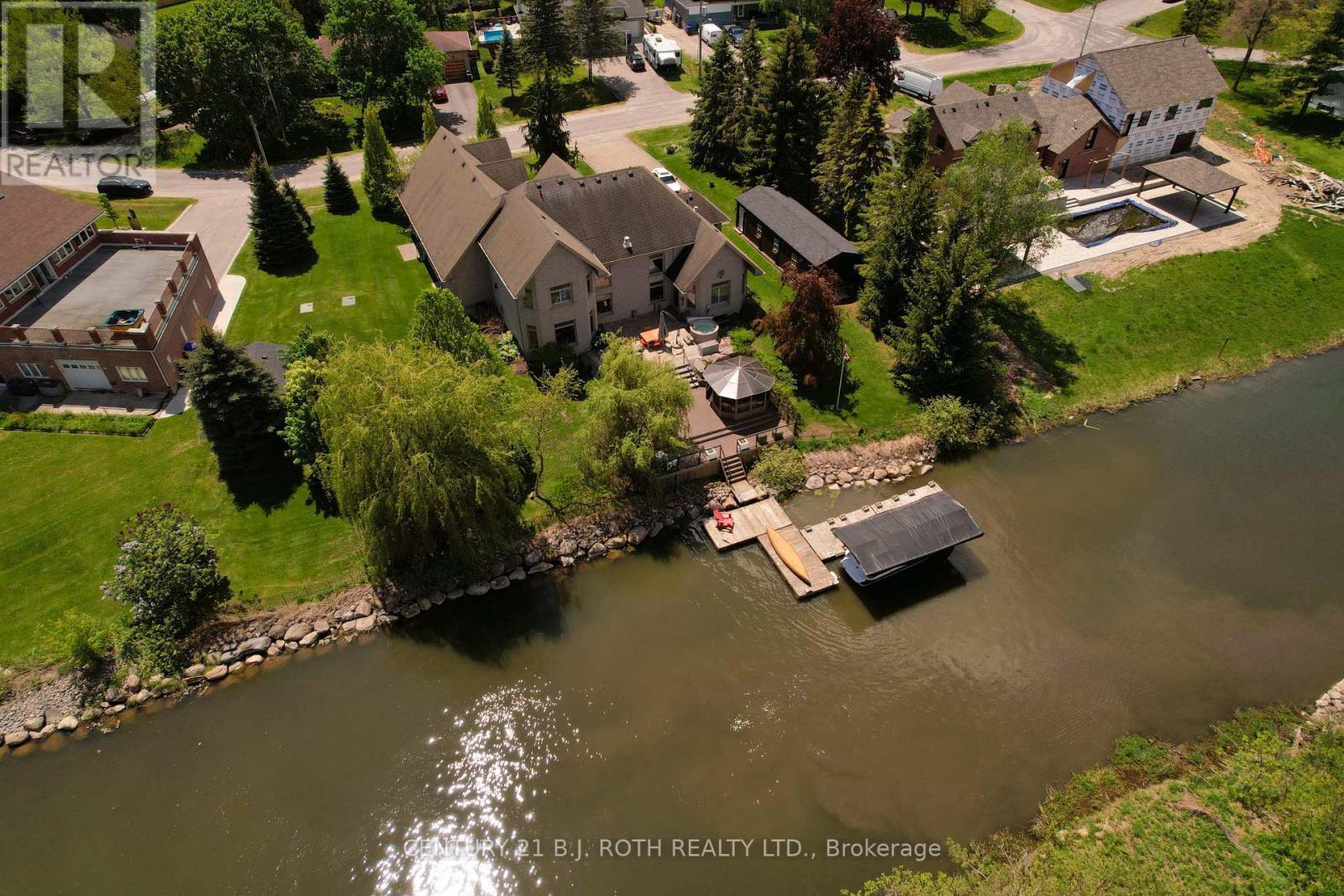 Waterfront Living - 75 Marine Drive, Innisfil, ON