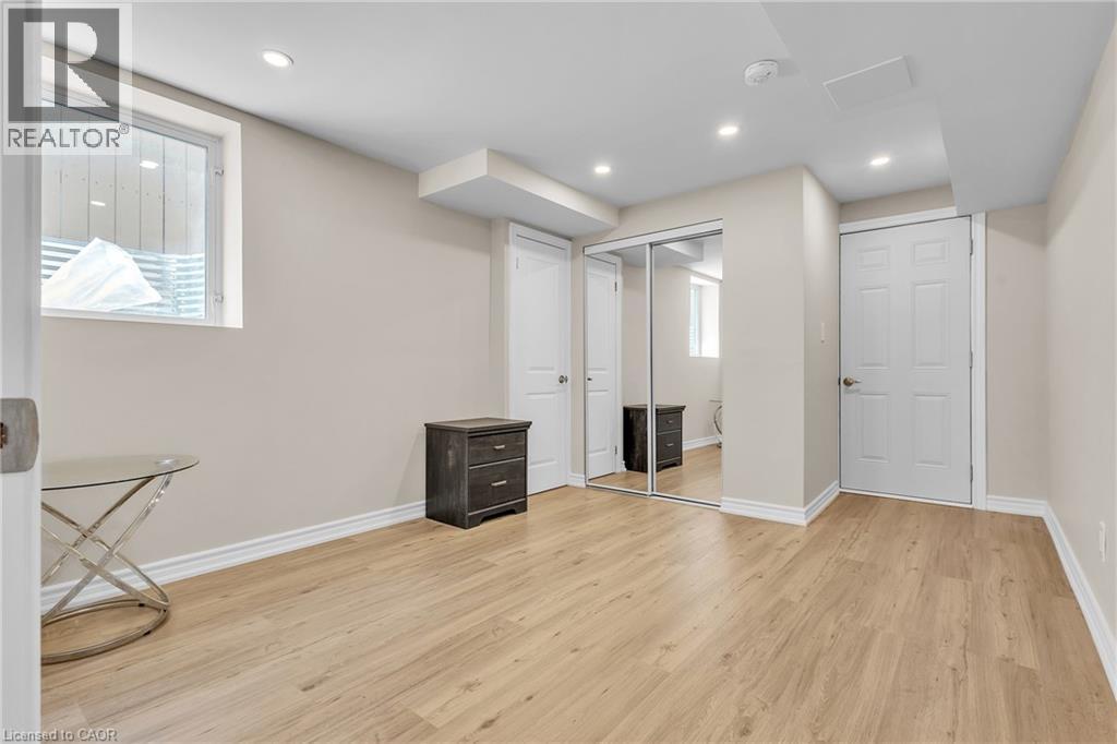 Basement Bedroom - 101 Westfield Crescent, Waterdown, ON