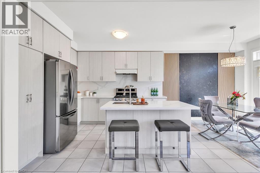 101 Westfield Crescent, Waterdown, ON