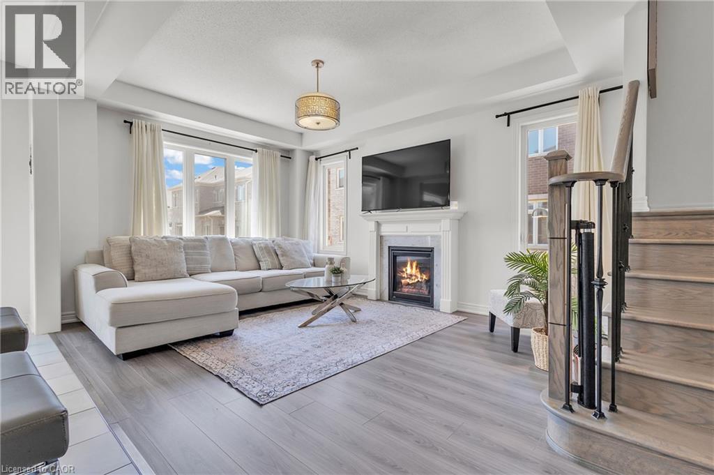 101 Westfield Crescent, Waterdown, ON