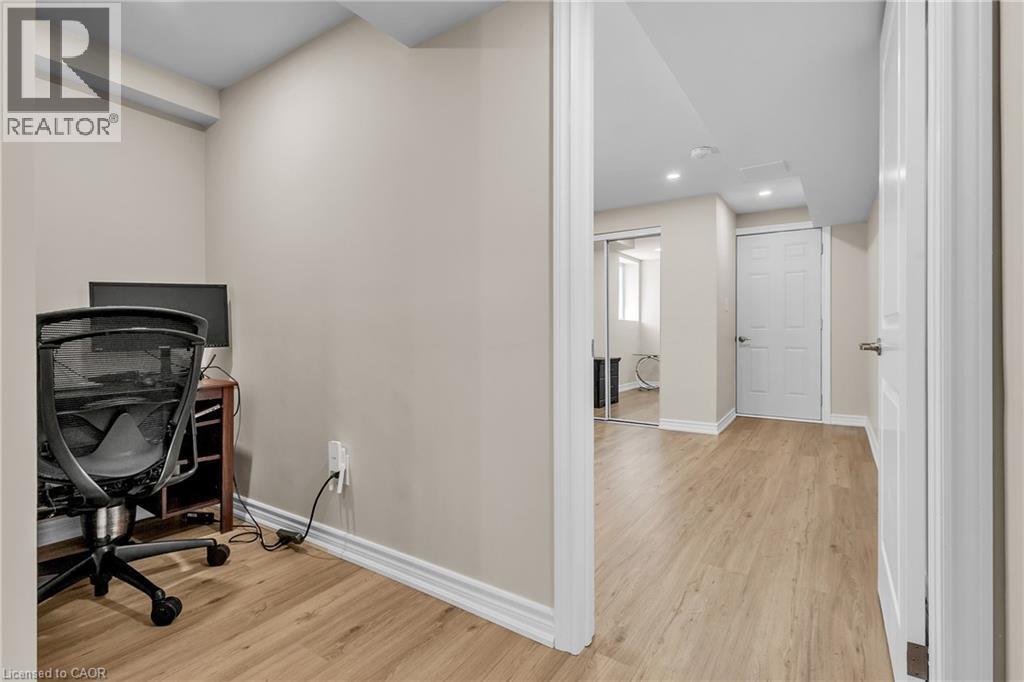 101 Westfield Crescent, Waterdown, ON