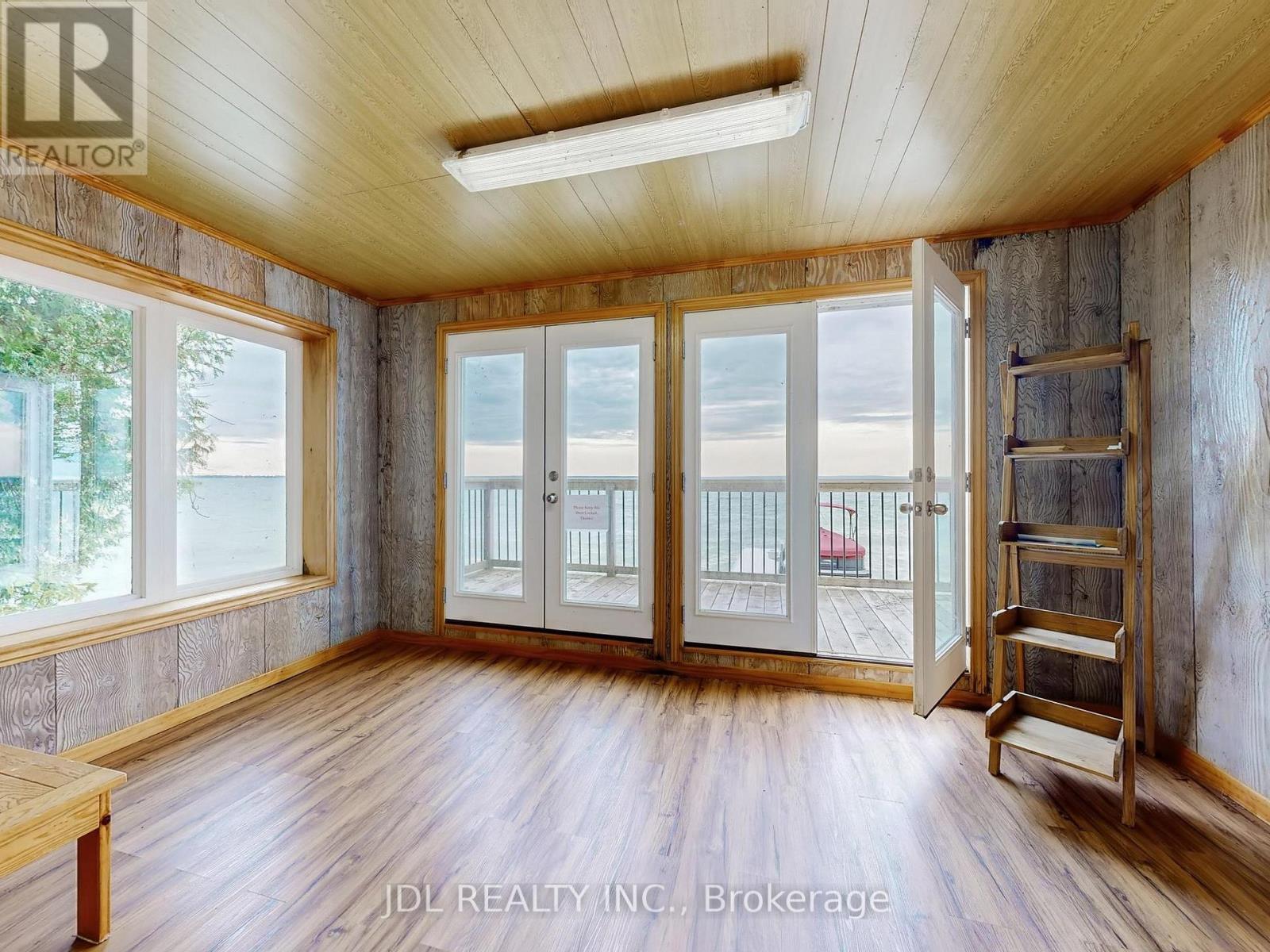25220 Maple Beach Road, Brock, ON
