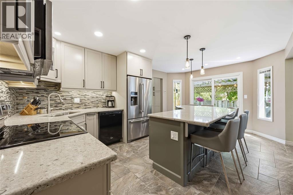 1722 Trinity Crescent, Sarnia, ON