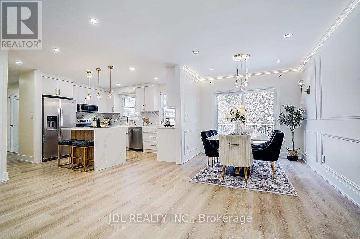 15 Crossburn Drive, Toronto, ON