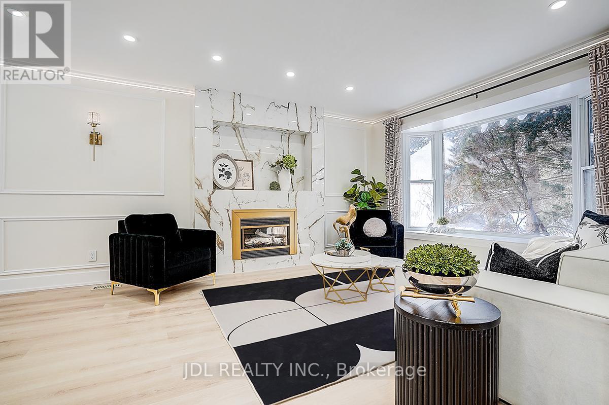 15 Crossburn Drive, Toronto, ON