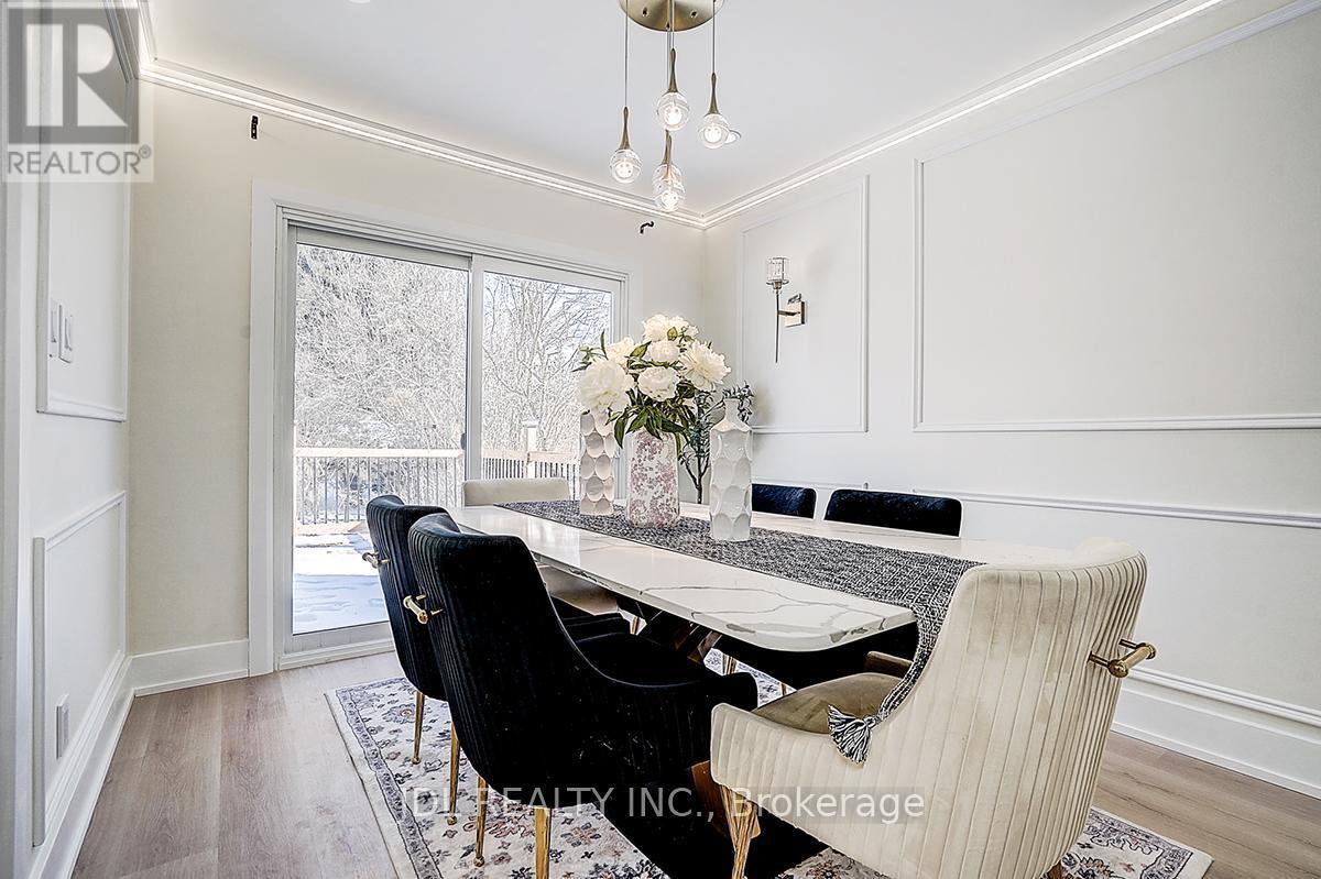 15 Crossburn Drive, Toronto, ON
