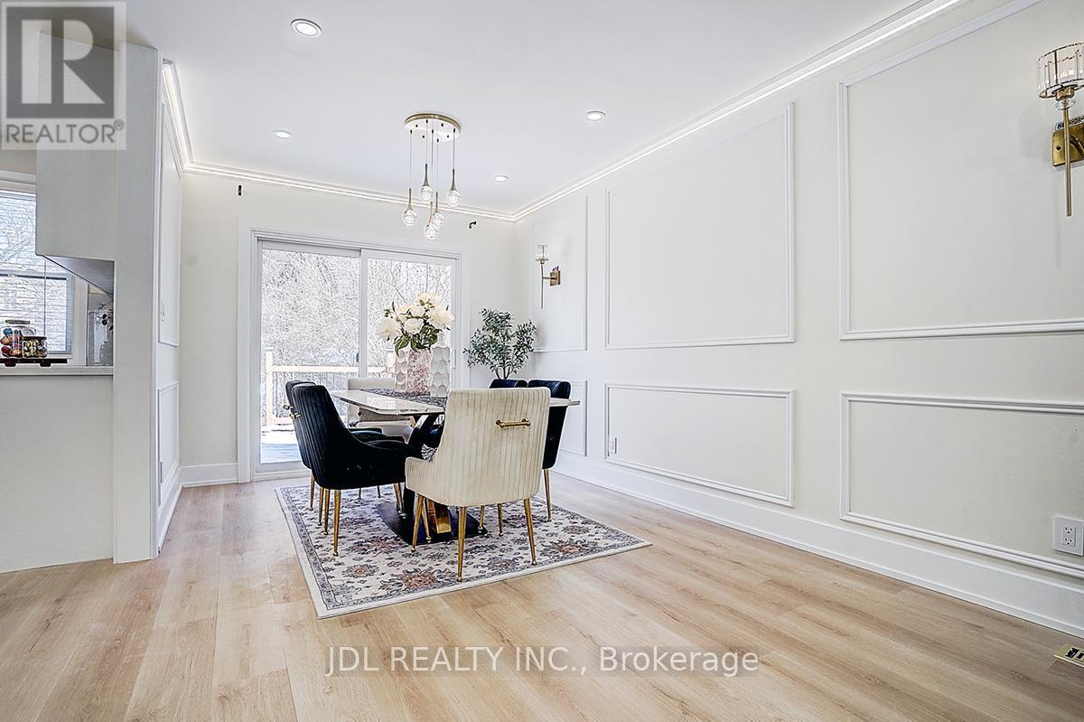 15 Crossburn Drive, Toronto, ON