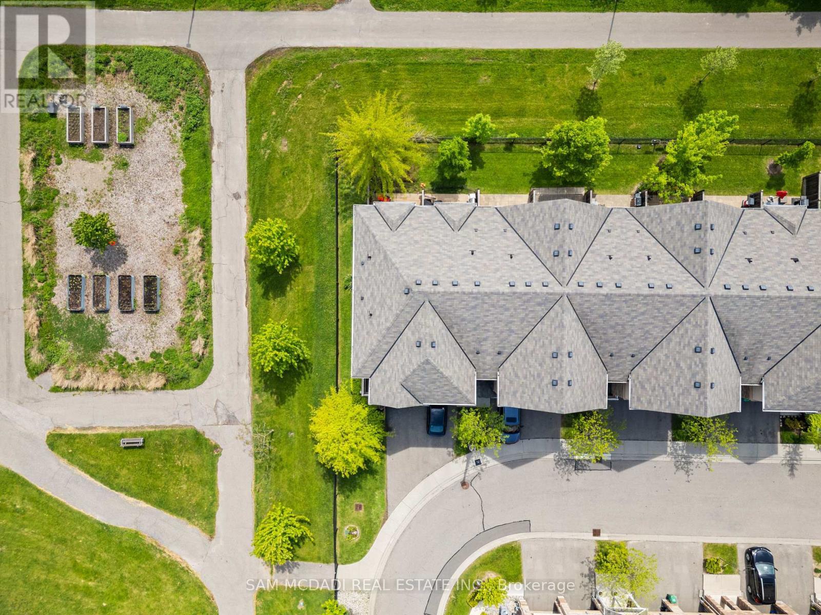 38 - 6625 Falconer Drive, Mississauga, ON