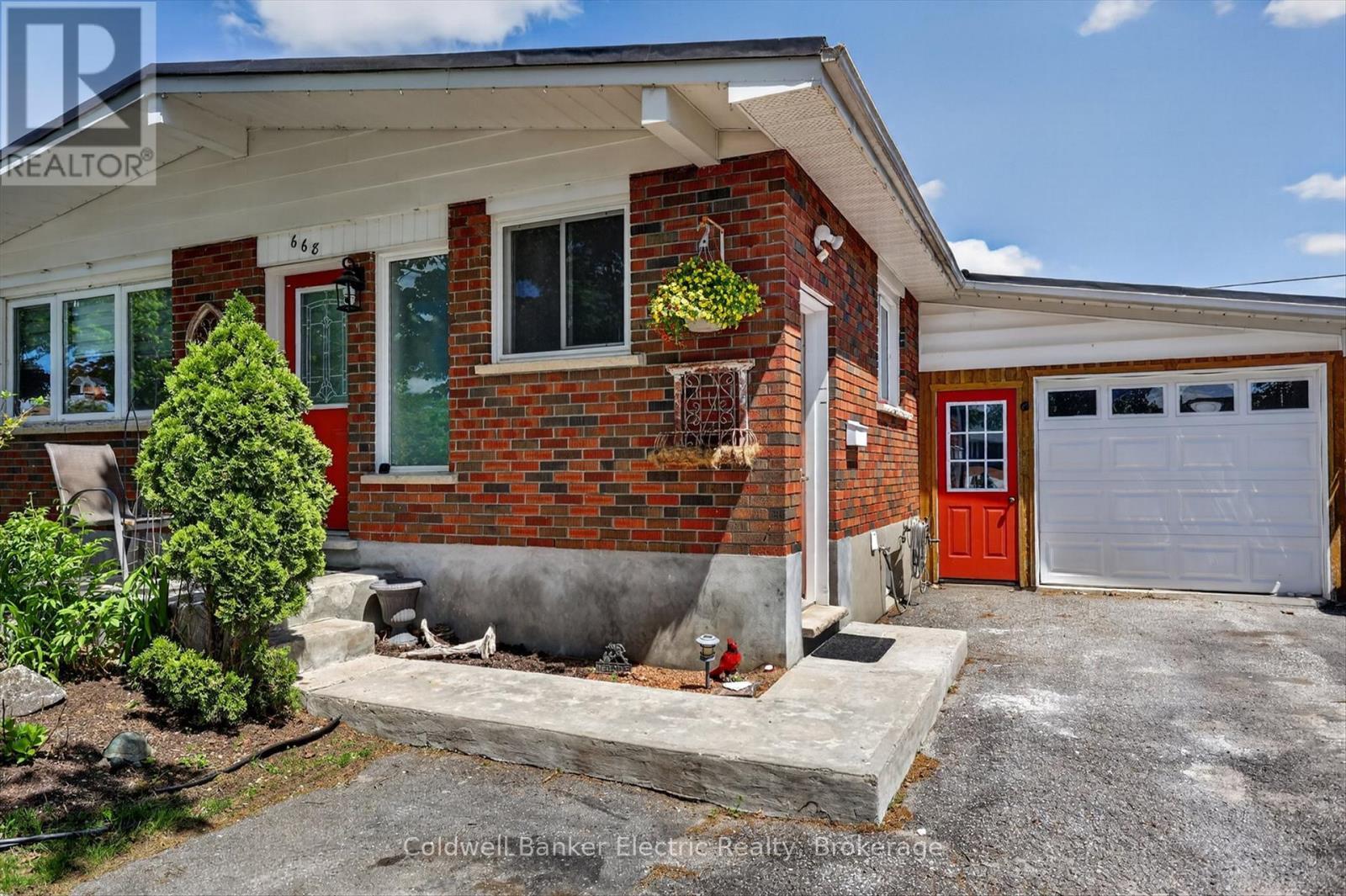 668 Barbara Crescent, Peterborough (Otonabee Ward 1), ON