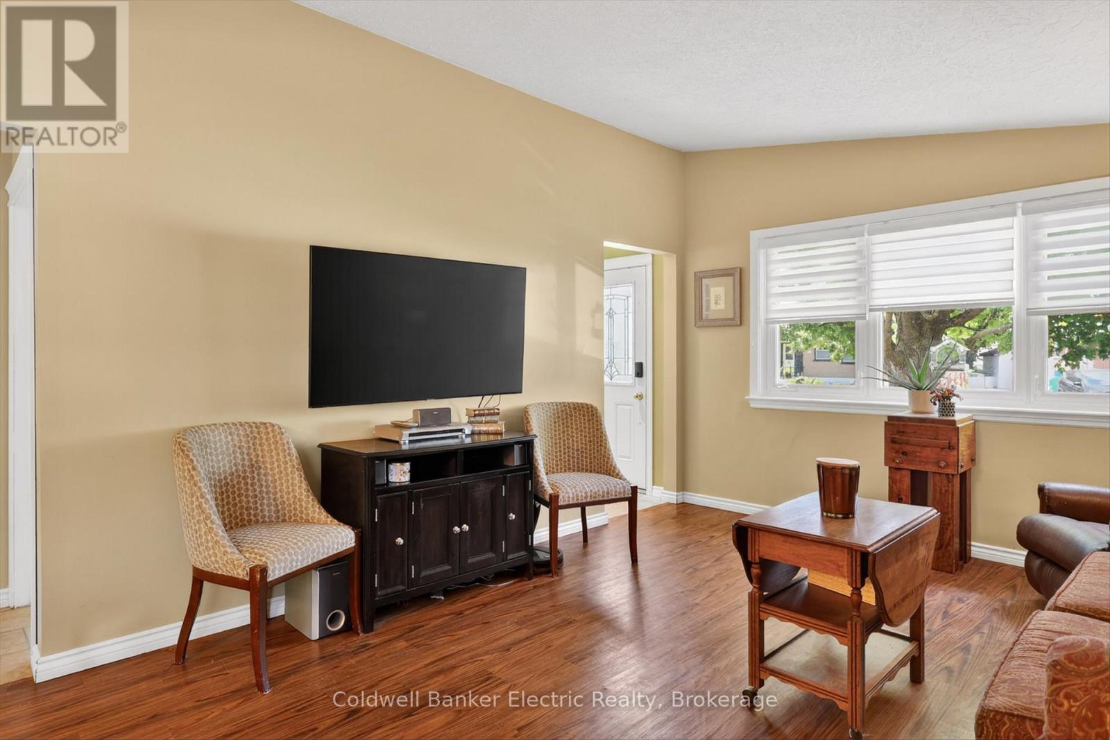 668 Barbara Crescent, Peterborough (Otonabee Ward 1), ON