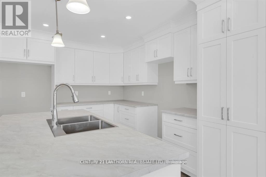 1039 Crookston Road, Centre Hastings, ON