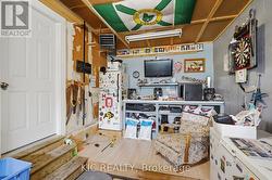 Garage -