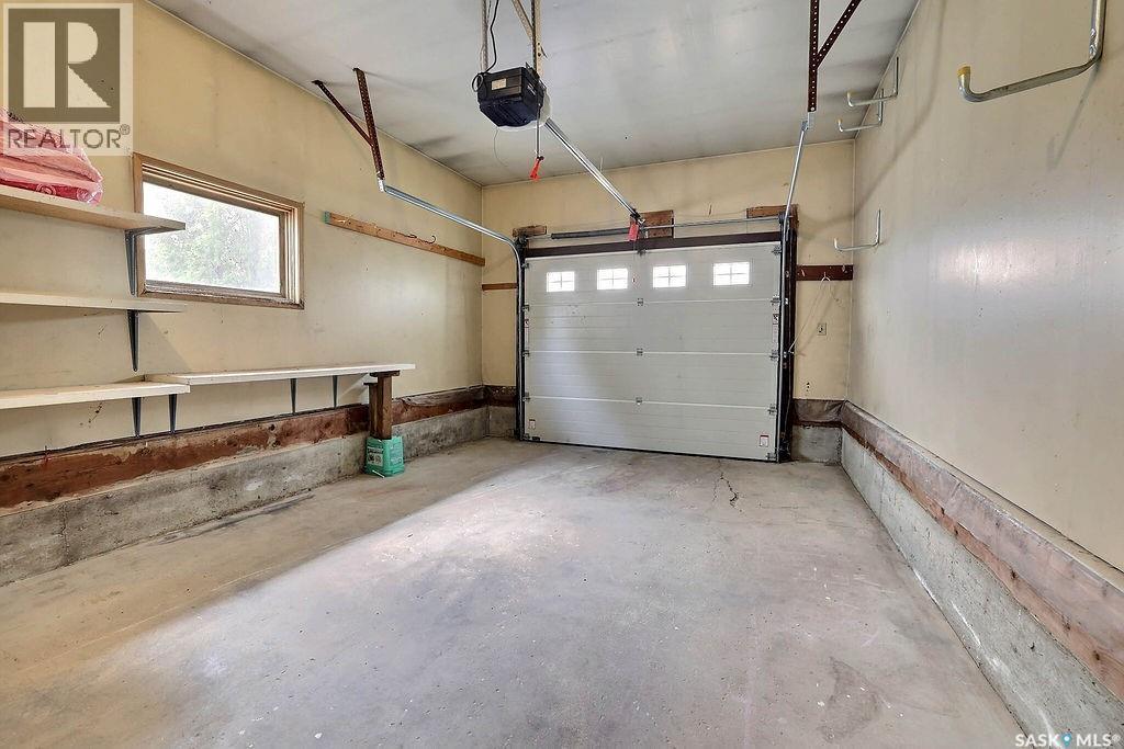 35 Chase Crescent, Regina, SK