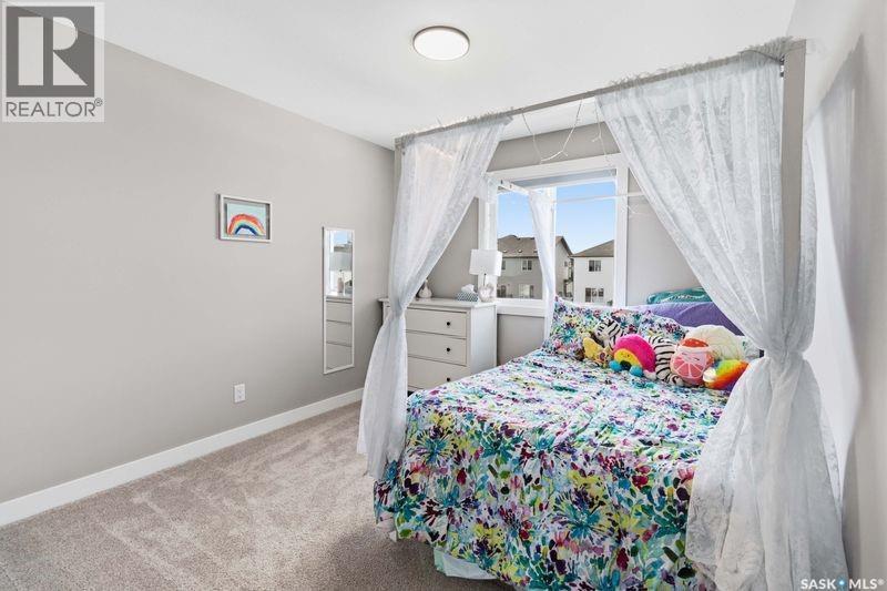 212 Myles Heidt Lane, Saskatoon, SK