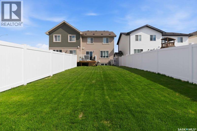 212 Myles Heidt Lane, Saskatoon, SK