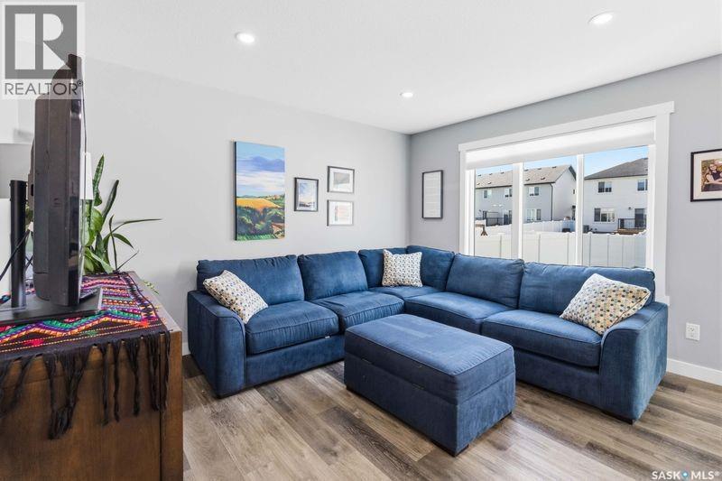 212 Myles Heidt Lane, Saskatoon, SK