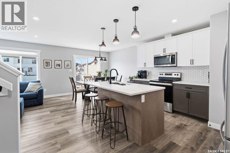 212 Myles Heidt Lane, Saskatoon, SK