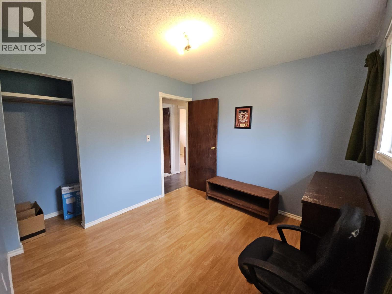 4756 Wabi Crescent, Chetwynd, BC - Indoor Photo Showing Other Room