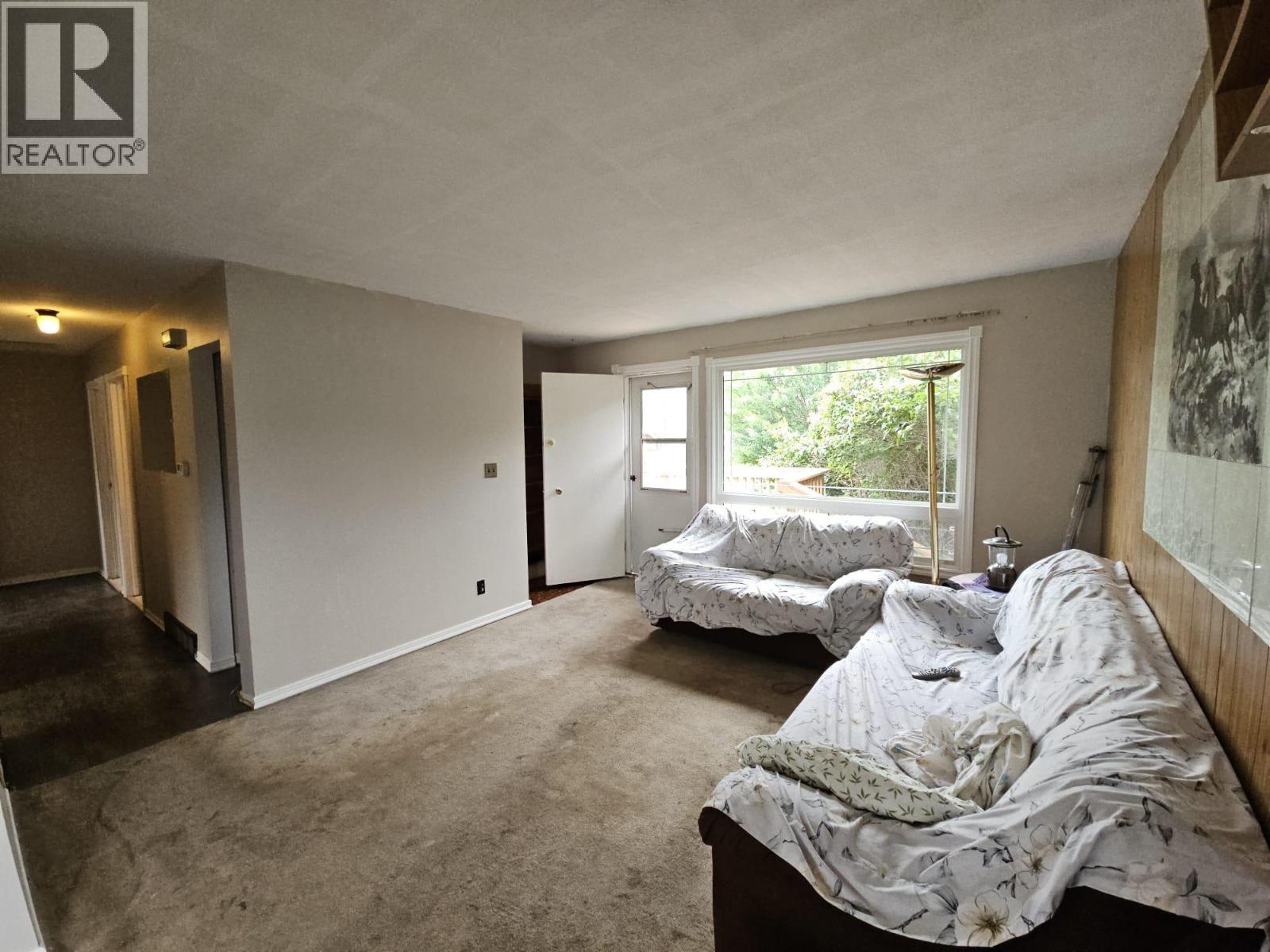 4756 Wabi Crescent, Chetwynd, BC - Indoor