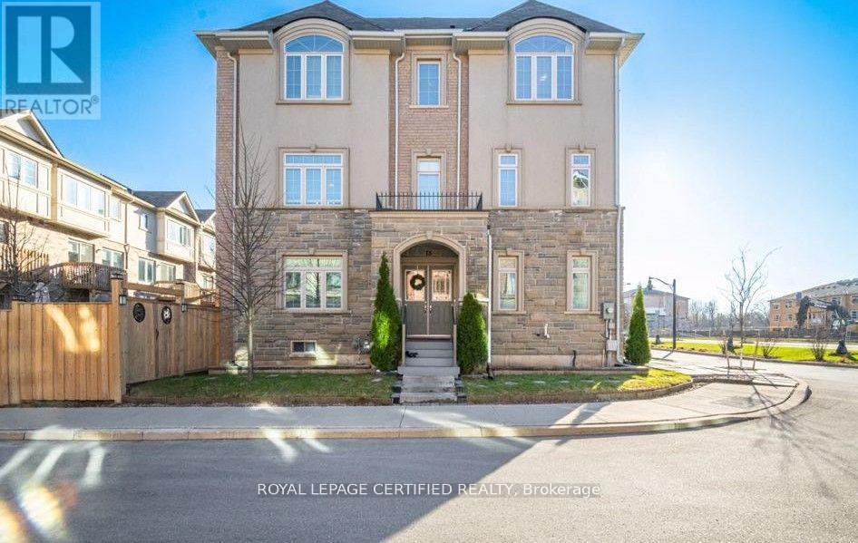 75 Borers Creek Circle, Hamilton, ON - Outdoor With Facade