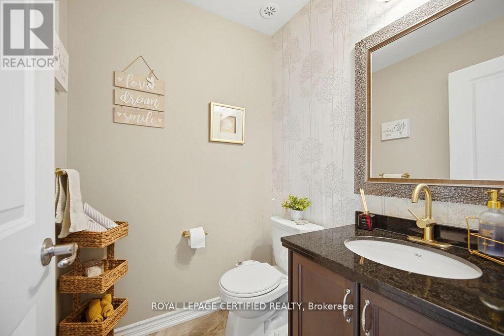 75 Borers Creek Circle, Hamilton, ON - Indoor Photo Showing Bathroom