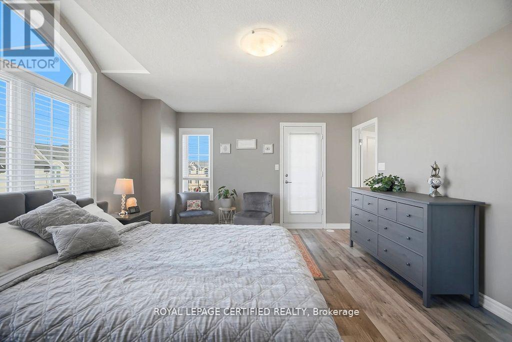 75 Borers Creek Circle, Hamilton, ON - Indoor Photo Showing Bedroom