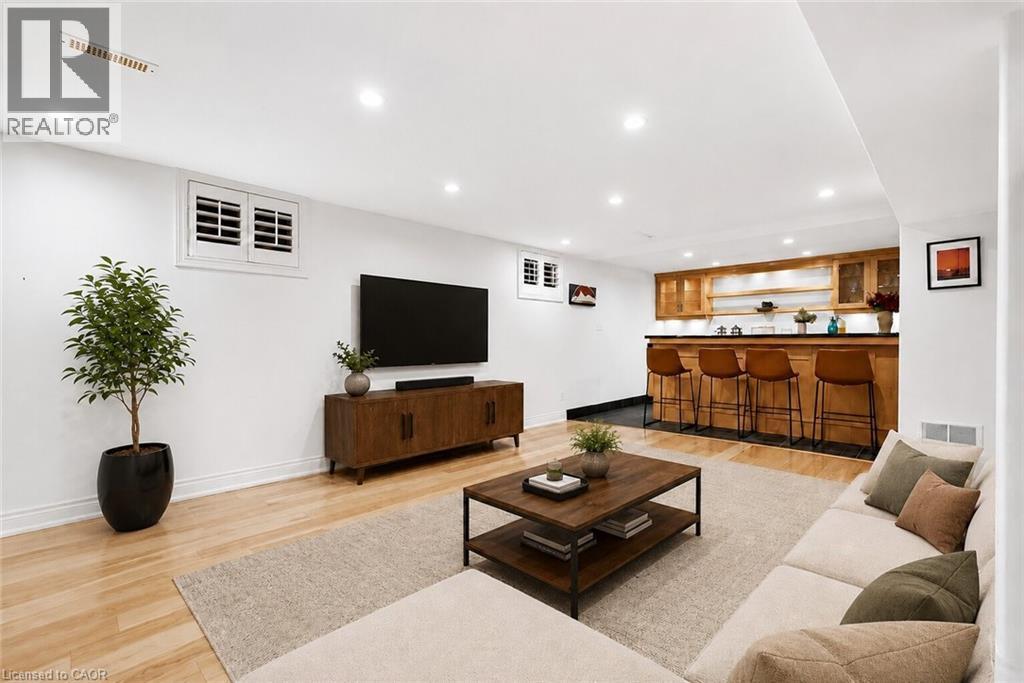 89 Stonegate Drive, Ancaster, ON - Indoor